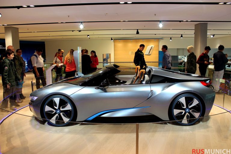 BMW I 8