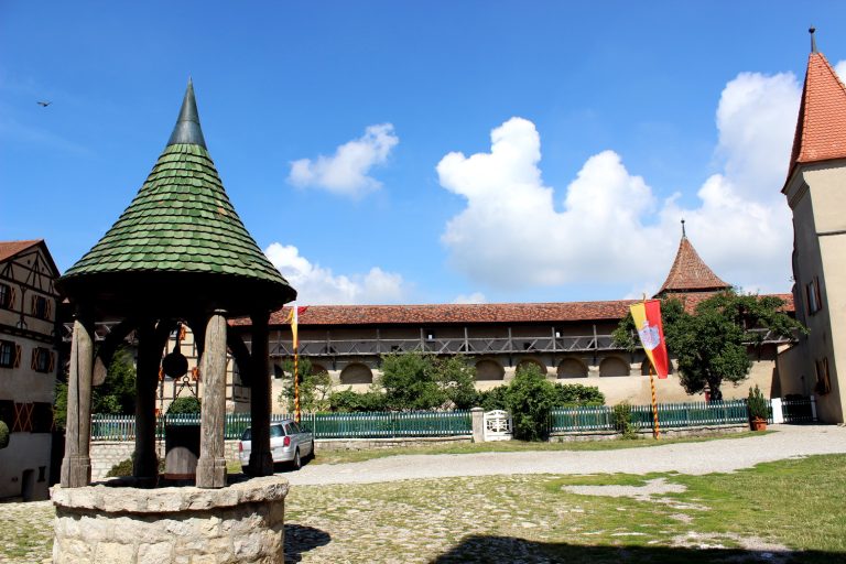 внутренний двор замка Harburg